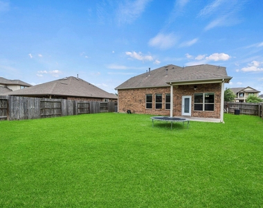 8026 Caden Mills Lane - Photo Thumbnail 47