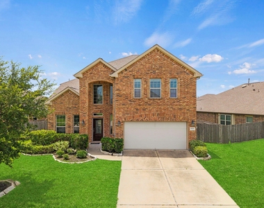8026 Caden Mills Lane - Photo Thumbnail 8