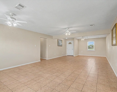 827 Pickney Avenue - Photo Thumbnail 11