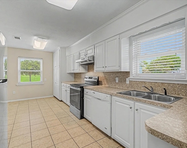 827 Pickney Avenue - Photo Thumbnail 12