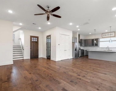 406 Yale Oaks Lane - Photo Thumbnail 6