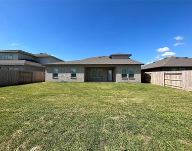 3563 Finn Landing Lane - Photo Thumbnail 25