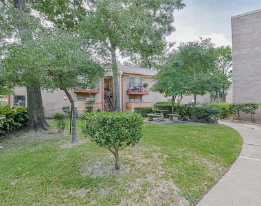 12955 Woodforest Boulevard - Photo Thumbnail 1