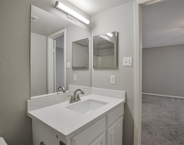 12955 Woodforest Boulevard - Photo Thumbnail 19