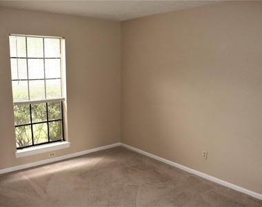 7718 High Village Drive - Photo Thumbnail 16
