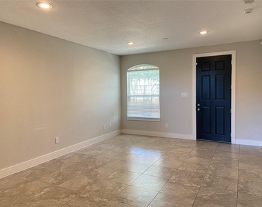 13409 Preston Cliff Court - Photo Thumbnail 4