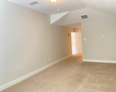 13409 Preston Cliff Court - Photo Thumbnail 29