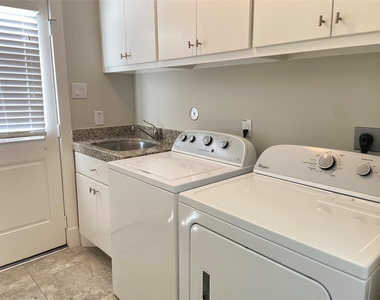 13409 Preston Cliff Court - Photo Thumbnail 31