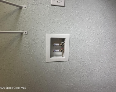 204 Cassia Boulevard - Photo Thumbnail 13