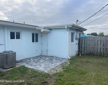 204 Cassia Boulevard - Photo Thumbnail 12