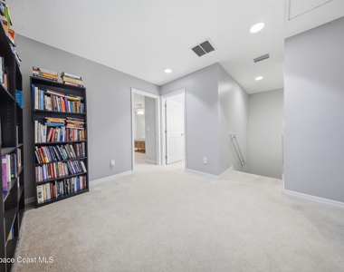 2039 Tullagee Avenue - Photo Thumbnail 23