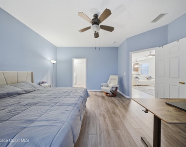 2039 Tullagee Avenue - Photo Thumbnail 18