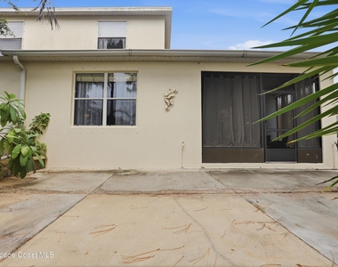2039 Tullagee Avenue - Photo Thumbnail 32