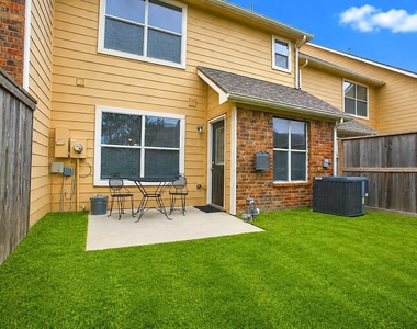 1618 Grable Cove Lane - Photo Thumbnail 26