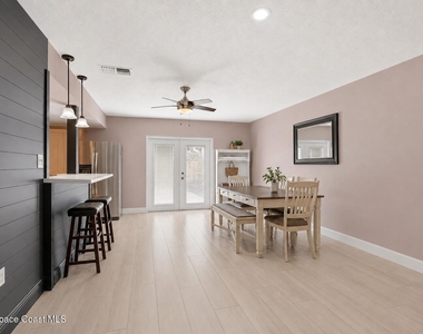 40 Adams Court - Photo Thumbnail 7