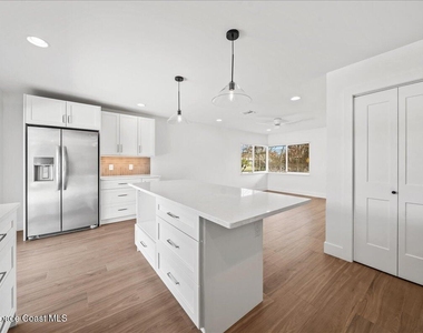 120 1st Avenue - Photo Thumbnail 13