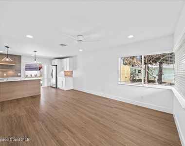 120 1st Avenue - Photo Thumbnail 9