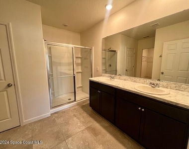 428 Coyote Drive - Photo Thumbnail 13