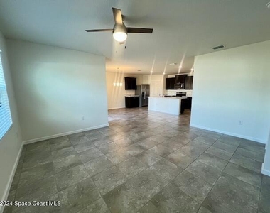 428 Coyote Drive - Photo Thumbnail 11