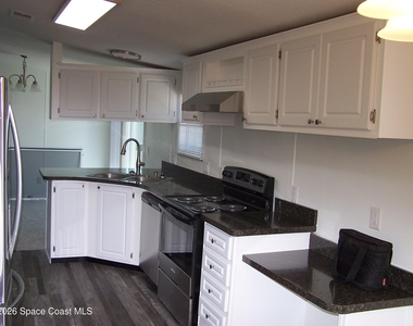 403 Brozman Lane - Photo Thumbnail 6