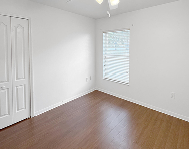 467 Sauders Road Se - Photo Thumbnail 18