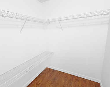 467 Sauders Road Se - Photo Thumbnail 14