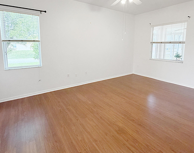 467 Sauders Road Se - Photo Thumbnail 9