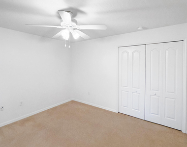 467 Sauders Road Se - Photo Thumbnail 15