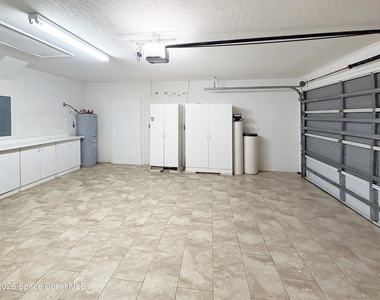 467 Sauders Road Se - Photo Thumbnail 27