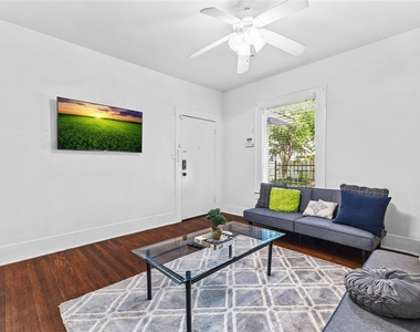 2509 Whitney Street - Photo Thumbnail 2