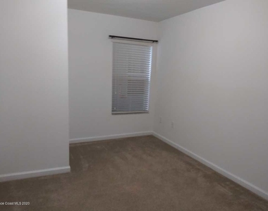 4066 Meander Place - Photo Thumbnail 6