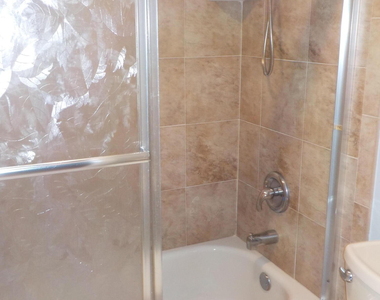 1617 Ne Sunny Brook Lane Ne - Photo Thumbnail 7