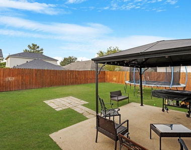 3507 Clipper Winds Way - Photo Thumbnail 10