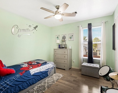 3507 Clipper Winds Way - Photo Thumbnail 14