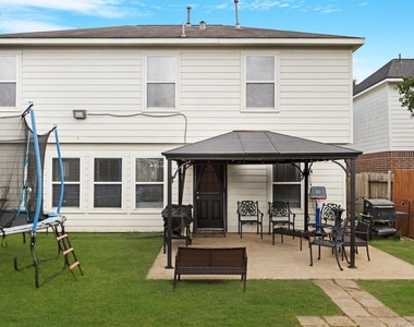 3507 Clipper Winds Way - Photo Thumbnail 15