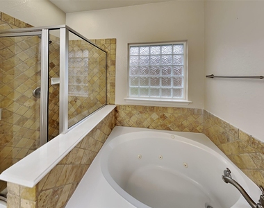16706 Grove Mesa Trail - Photo Thumbnail 12