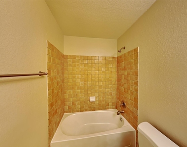16706 Grove Mesa Trail - Photo Thumbnail 17