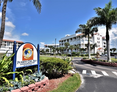 8924 Puerto Del Rio Drive - Photo Thumbnail 30