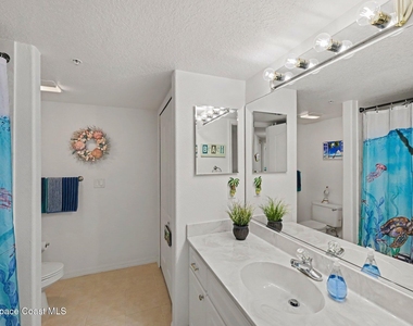 8924 Puerto Del Rio Drive - Photo Thumbnail 16