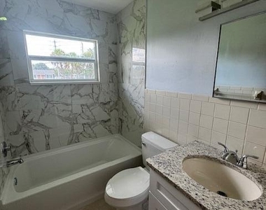 123 Pineda Street - Photo Thumbnail 7