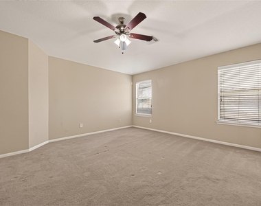 26339 Richwood Oaks Drive - Photo Thumbnail 18
