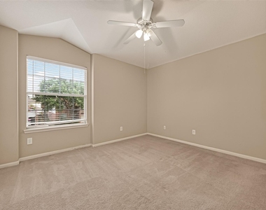 26339 Richwood Oaks Drive - Photo Thumbnail 27