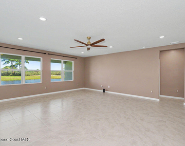 5022 Alabaster Drive - Photo Thumbnail 3