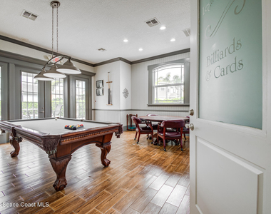 1795 Noel Place - Photo Thumbnail 37