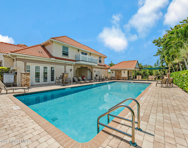 1795 Noel Place - Photo Thumbnail 31