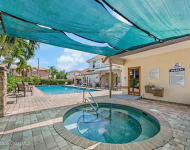 1795 Noel Place - Photo Thumbnail 34