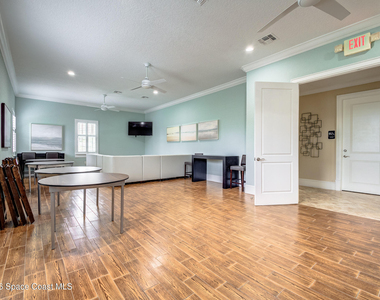 1795 Noel Place - Photo Thumbnail 39