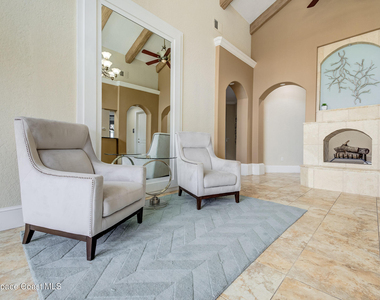 1795 Noel Place - Photo Thumbnail 42