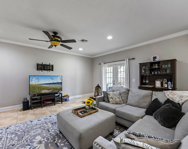 1795 Noel Place - Photo Thumbnail 1