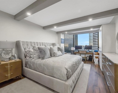 1111 Caroline Street - Photo Thumbnail 8